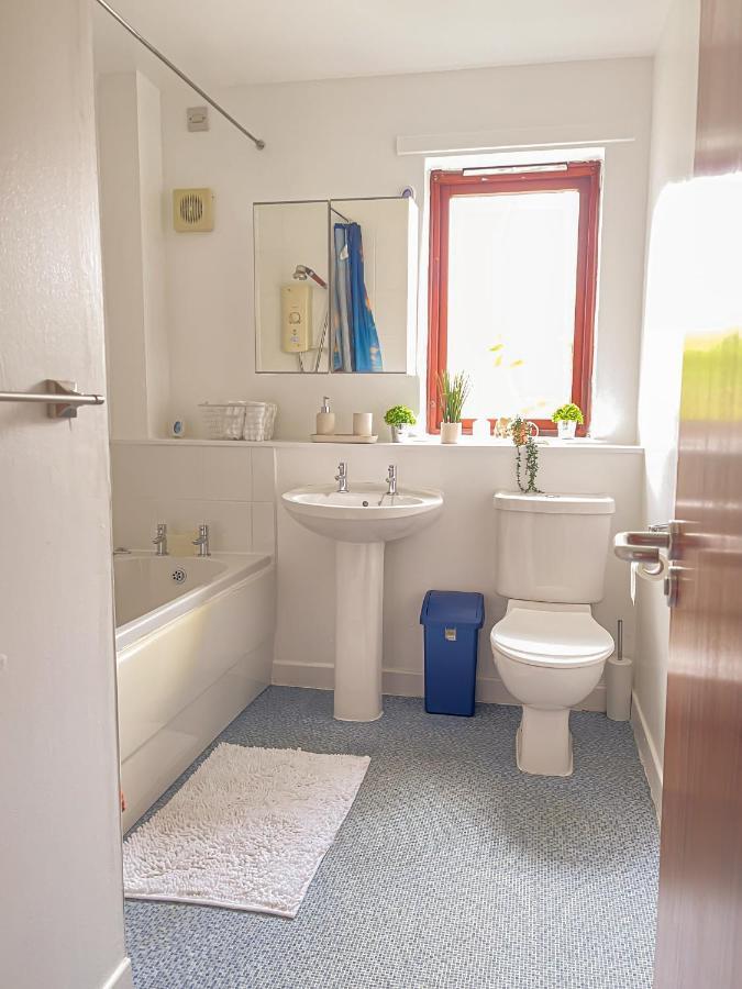 Spacious, Central And Newly Decorated Apartment Édimbourg Extérieur photo